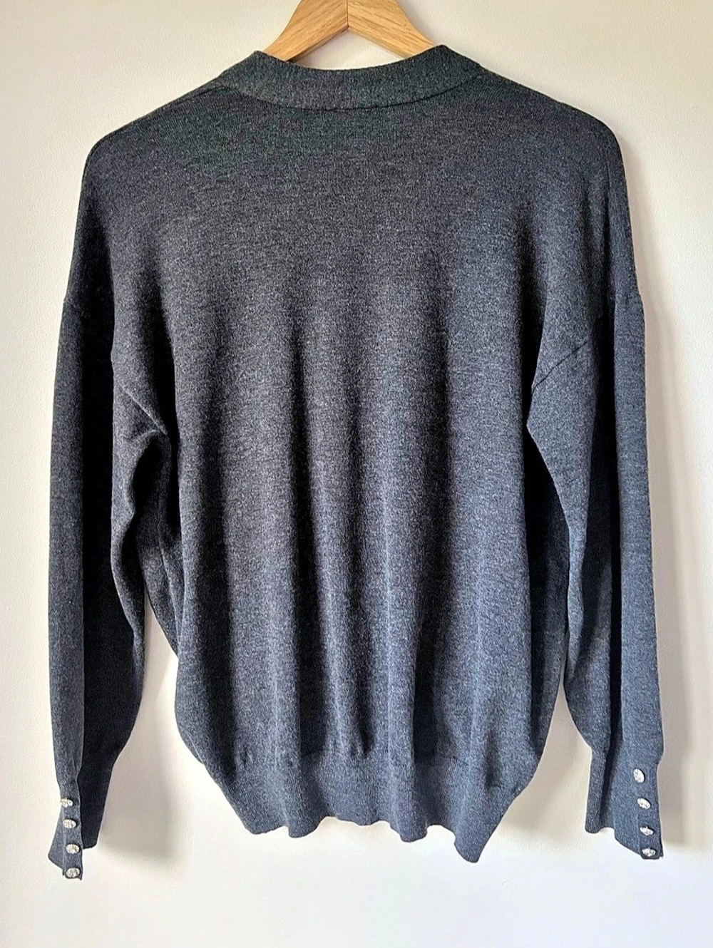 Chico's Graphite Heather Gray Cashmere-Blend Wrap Front Sweater Balletcore L - Picture 4 of 11